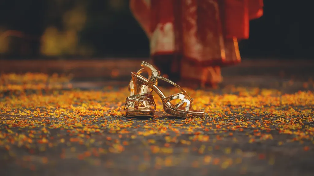 Holud ceremony photography by ChitroKuthir Weddings, Bangladesh