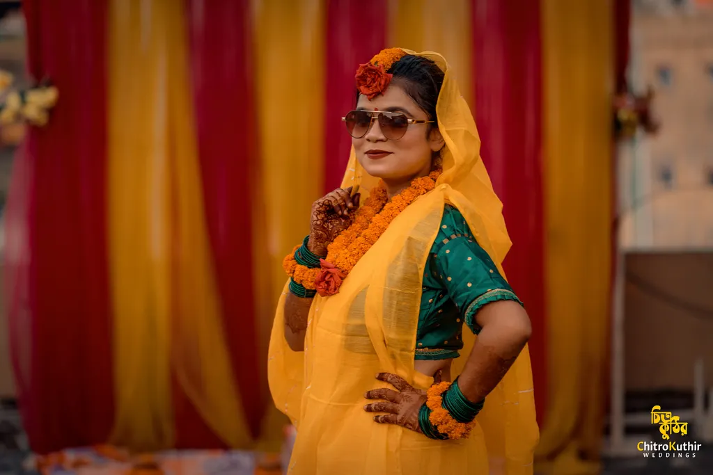 Holud (gaye holud) ceremony photography by ChitroKuthir Weddings, Bangladesh