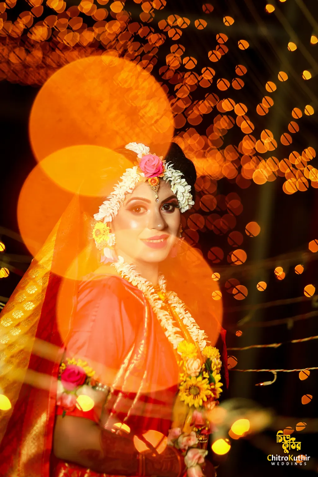 Holud (gaye holud) ceremony photography by ChitroKuthir Weddings, Bangladesh