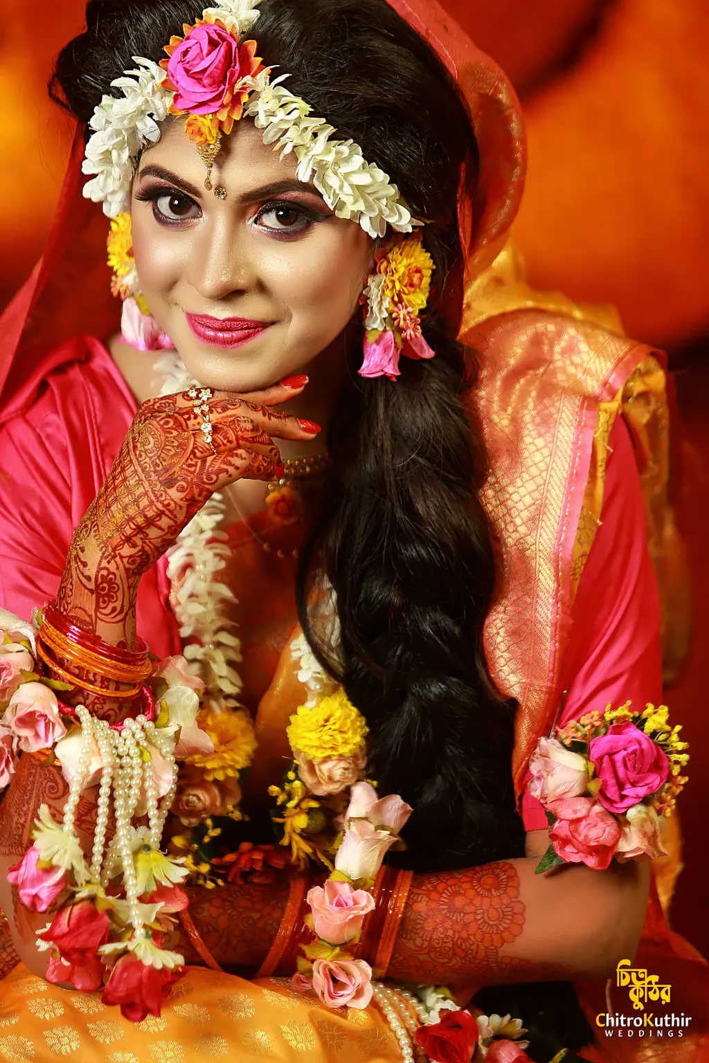 Holud (gaye holud) ceremony photography by ChitroKuthir Weddings, Bangladesh