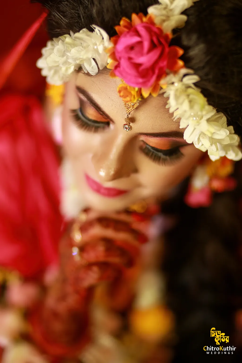 Holud (gaye holud) ceremony photography by ChitroKuthir Weddings, Bangladesh