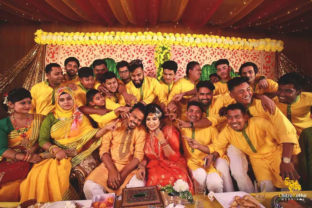 Holud (gaye holud) ceremony photography by ChitroKuthir Weddings, Bangladesh