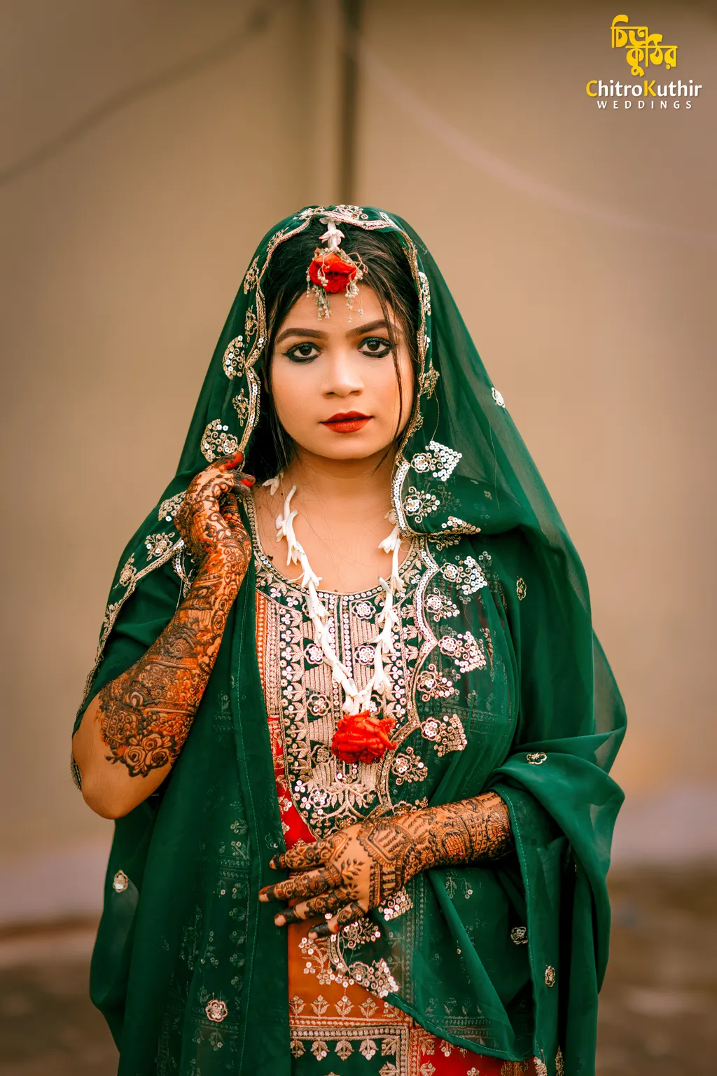 Mehendi ceremony photography by ChitroKuthir Weddings, Bangladesh